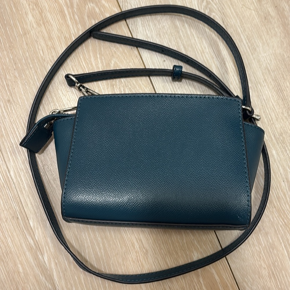 Michael Kors Blue Crossbody Bag - Picture 6 of 6